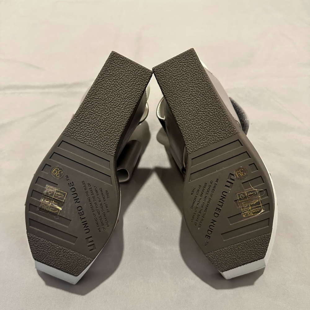Stylish Gray and Pink Women's Wedge Sandals United Nude - Picture 6 of 11